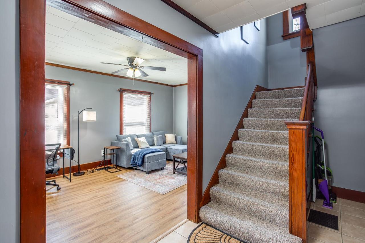 Spacious Home With In-Unit Laundry, Parking, 1Gb Wifi, & Patio Deck Rochester Exterior photo